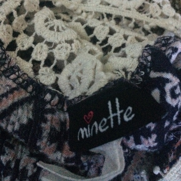 Two shirts - Picture 4 of 4