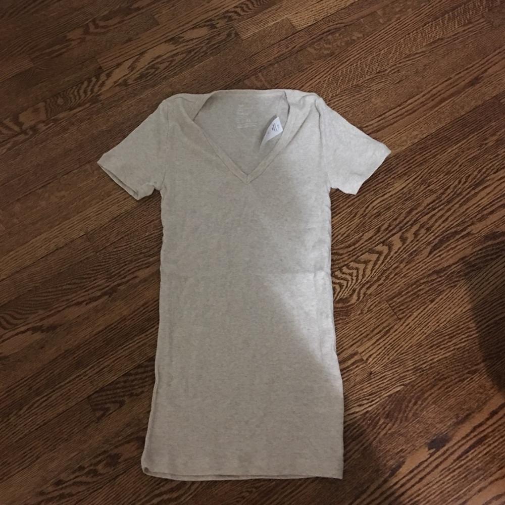 GAP modern tee xs