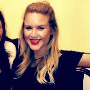 Meet your Posher, Kara