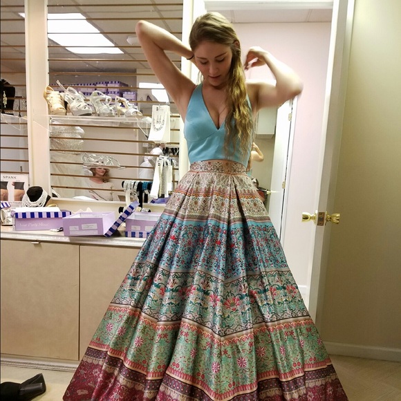 Meet your Posher, Amanda - Picture 1 of 1