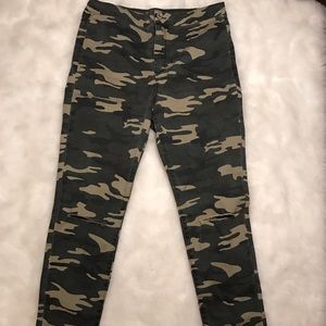 Forever 21 high waisted jeans