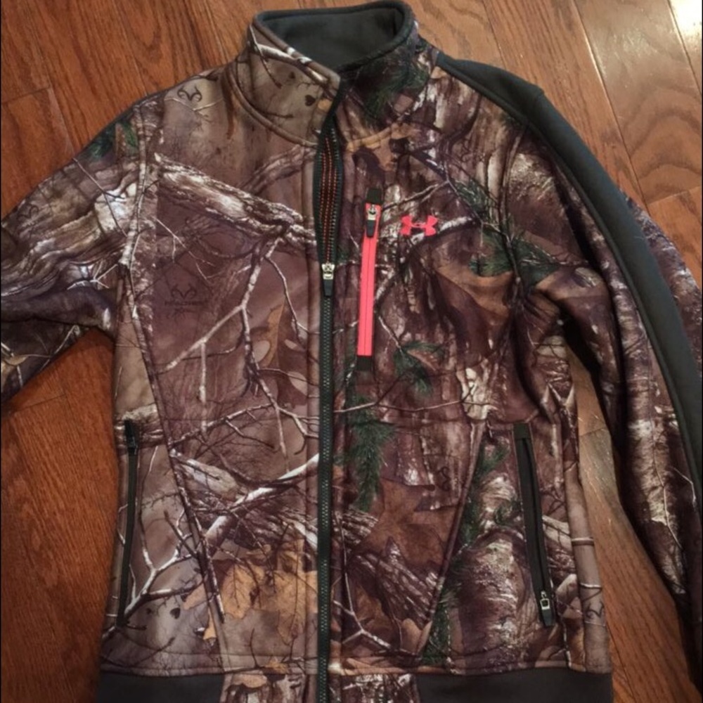 Under armor camo jacket.
