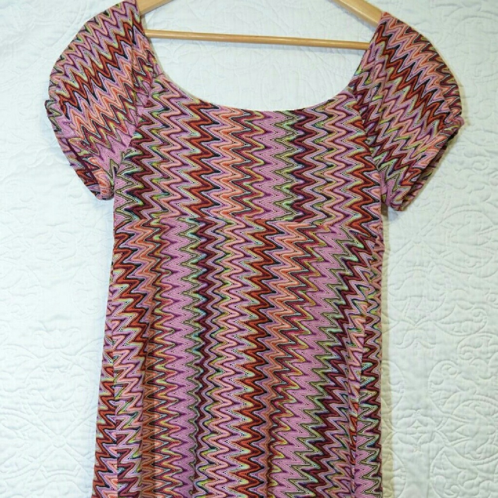 Dress - Picture 2 of 4