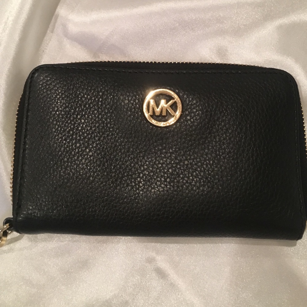 Michael Kors wallet