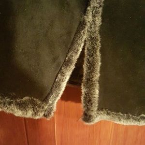 Hanna Andersson Jackets & Coats - Faux suede faux fur caplet Hanna Andersson Jackets & Coats - Faux suede faux fur caplet