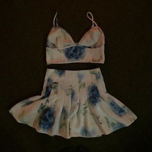 Two piece set