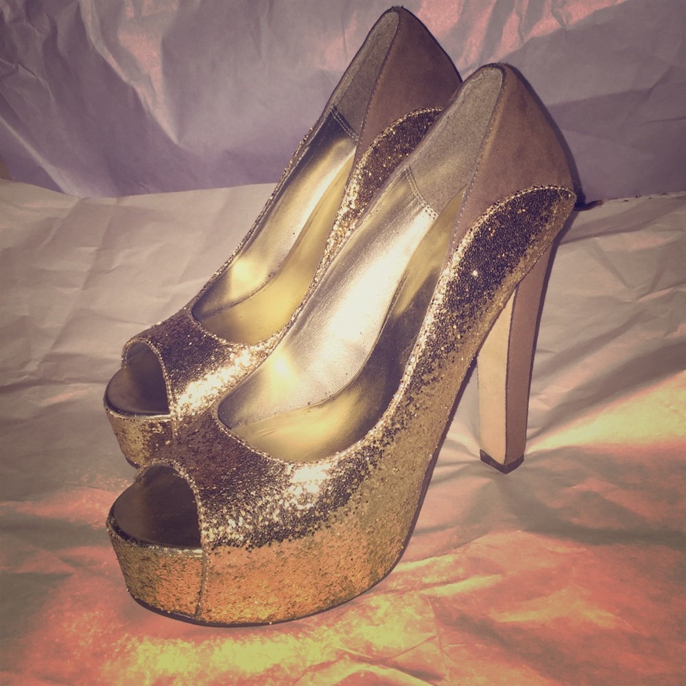 Gold sparkle peep toe heels