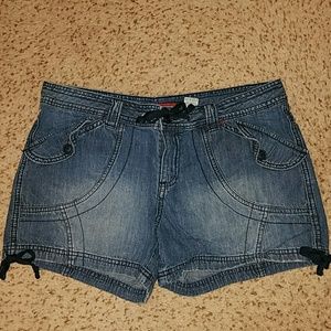 Junior's denim shorts size 11