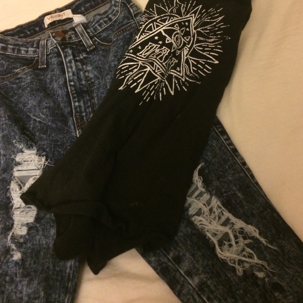 💙Acid wash distressed high waisted jeans💙