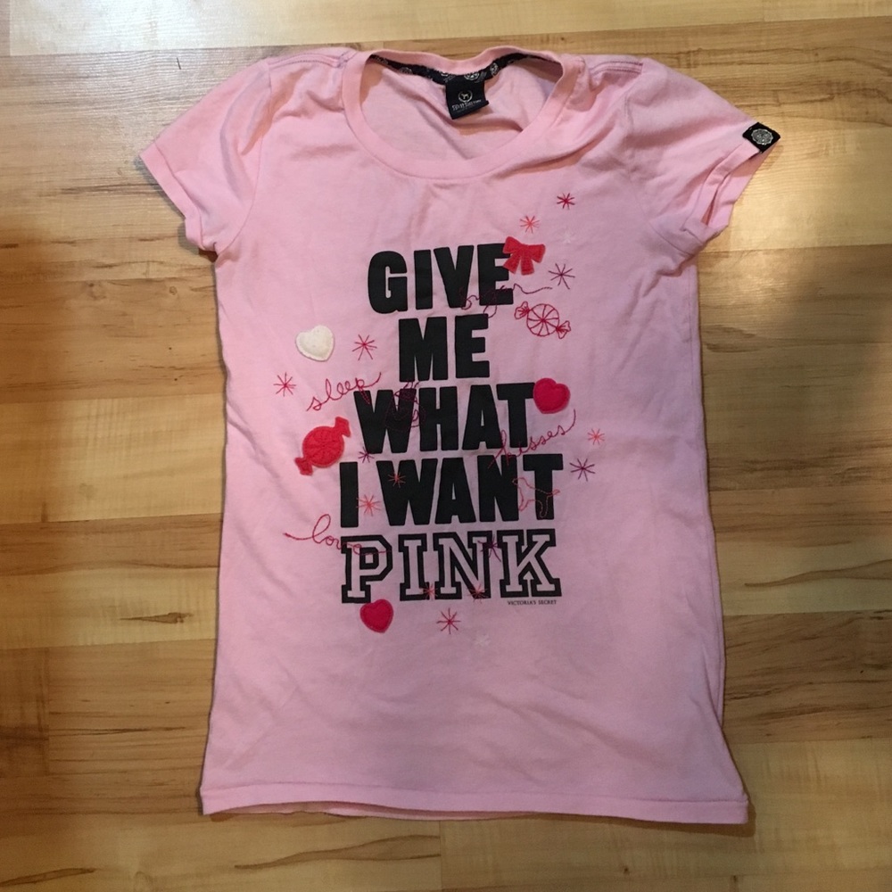 VS pink szM tee