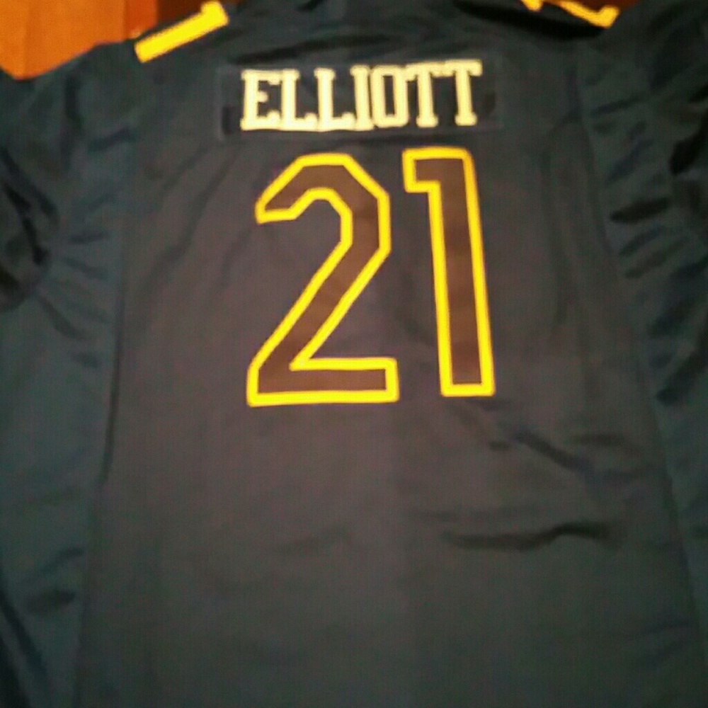 Football  jerseys