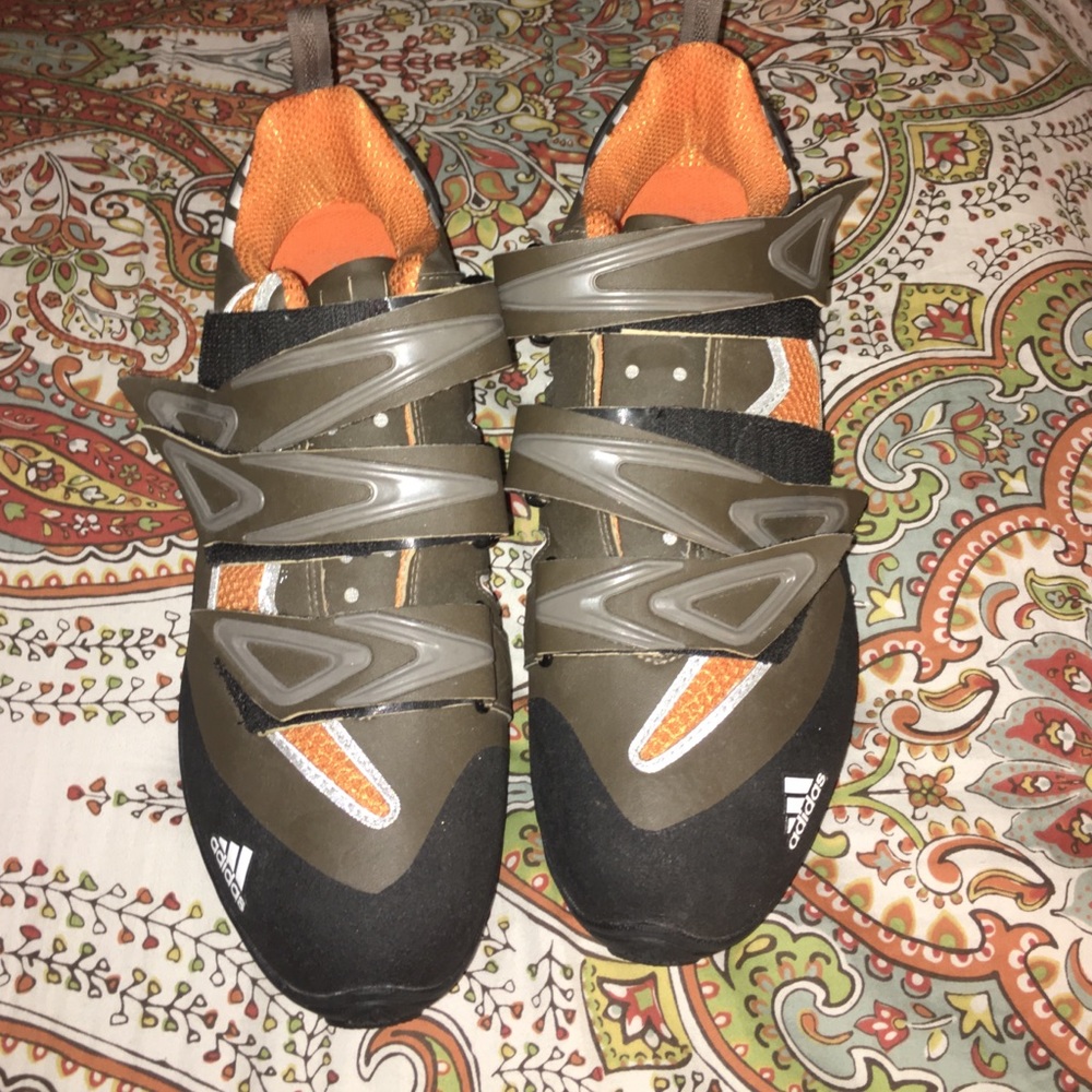Adidas cycle shoes