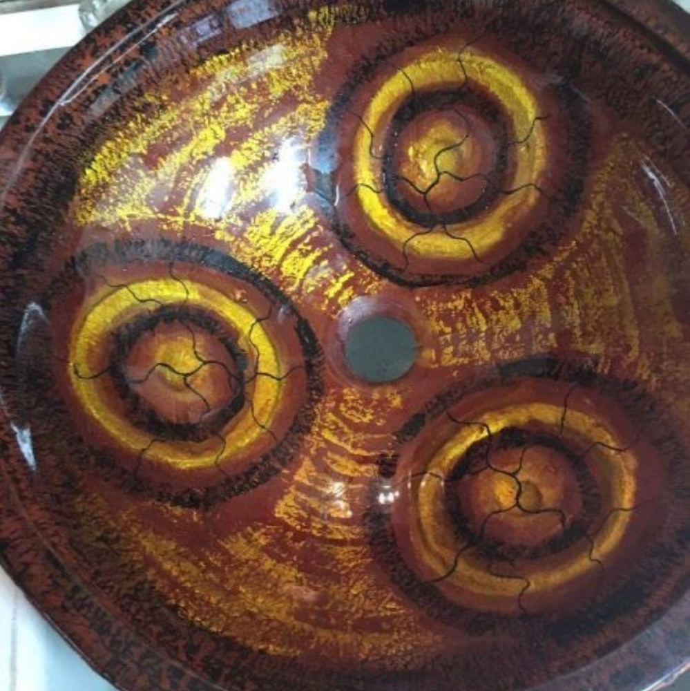 Bathroom sink