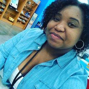 Meet your Posher, Yazmine