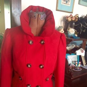 New with out tag red pea coat Macy's