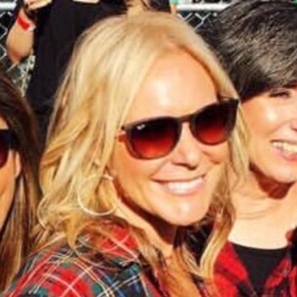 Meet your Posher, Kelley