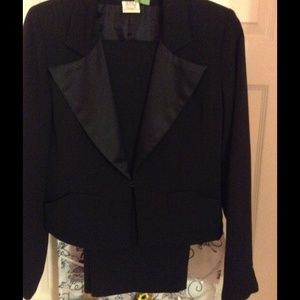 Blk Tux Suit