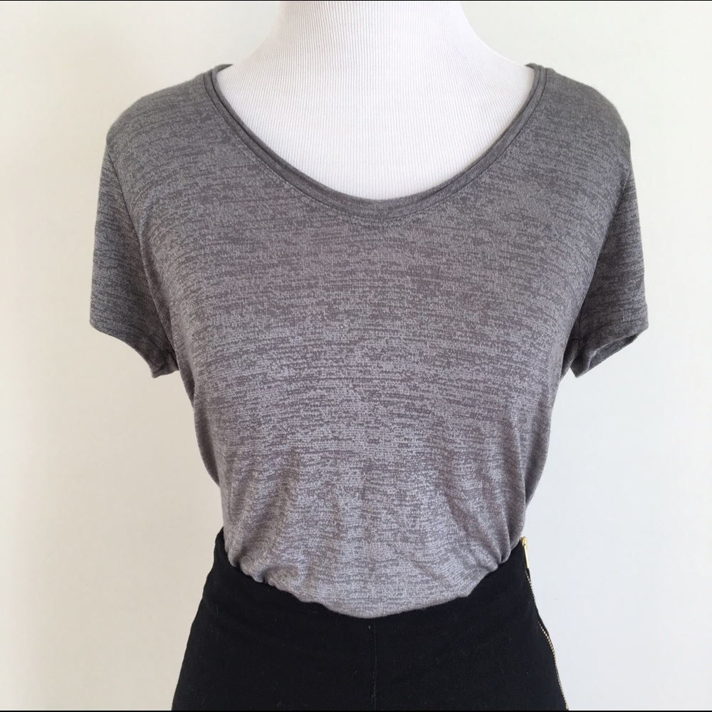 VINCE marled grey tee w rolled scoop neck