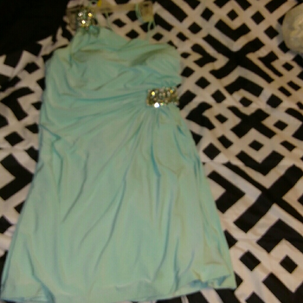 Dress worn twice.Great condition! Very comfortable