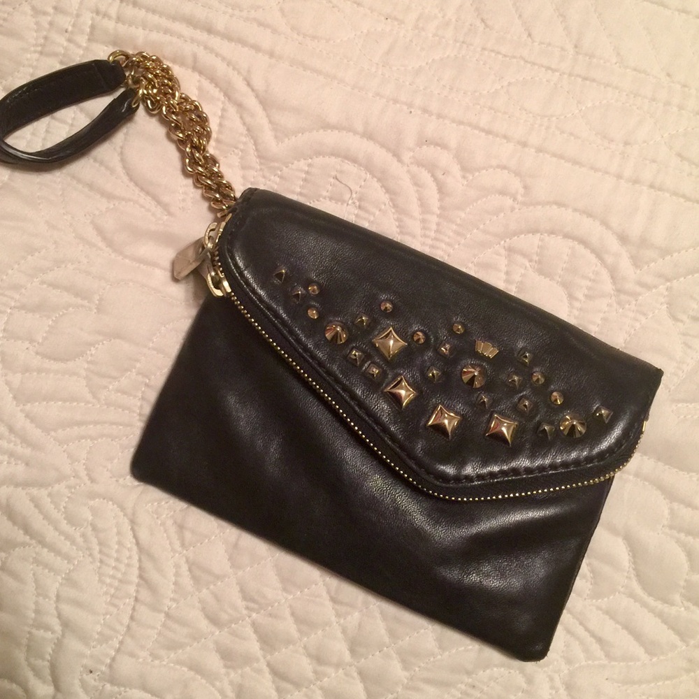 Henri Bendel Wristlet