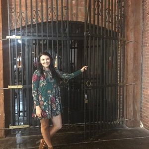 Meet your Posher, Carly