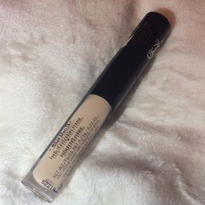 Lock-it Concealer Creme by Kat Von D🤘