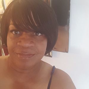 Meet your Posher, Brenda