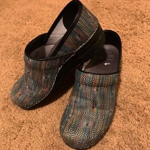 Dansko Women's Clogs 37