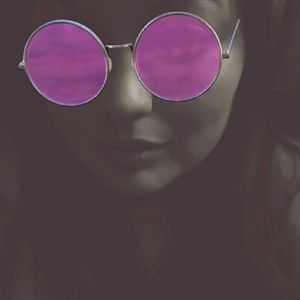 Meet your Posher, Felicia