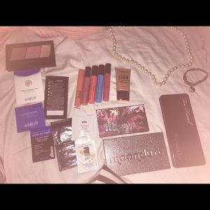 17pc beautybundle- w/ Too Faced Choc Bar palette🍫