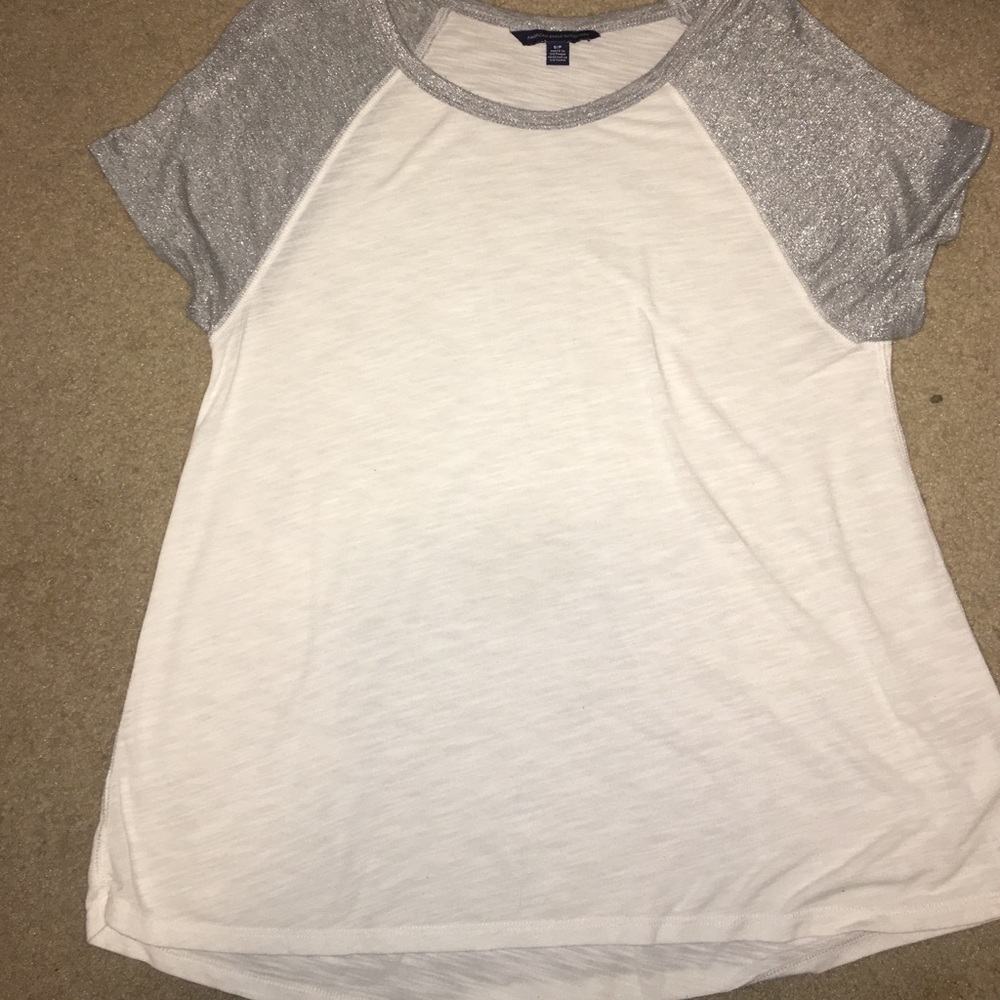 American Eagle top. Size small.