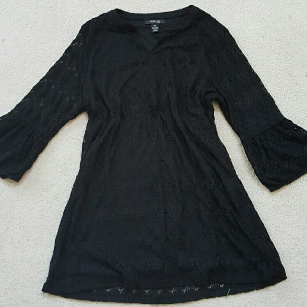 Black lace tunic