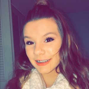 Meet your Posher, Allie