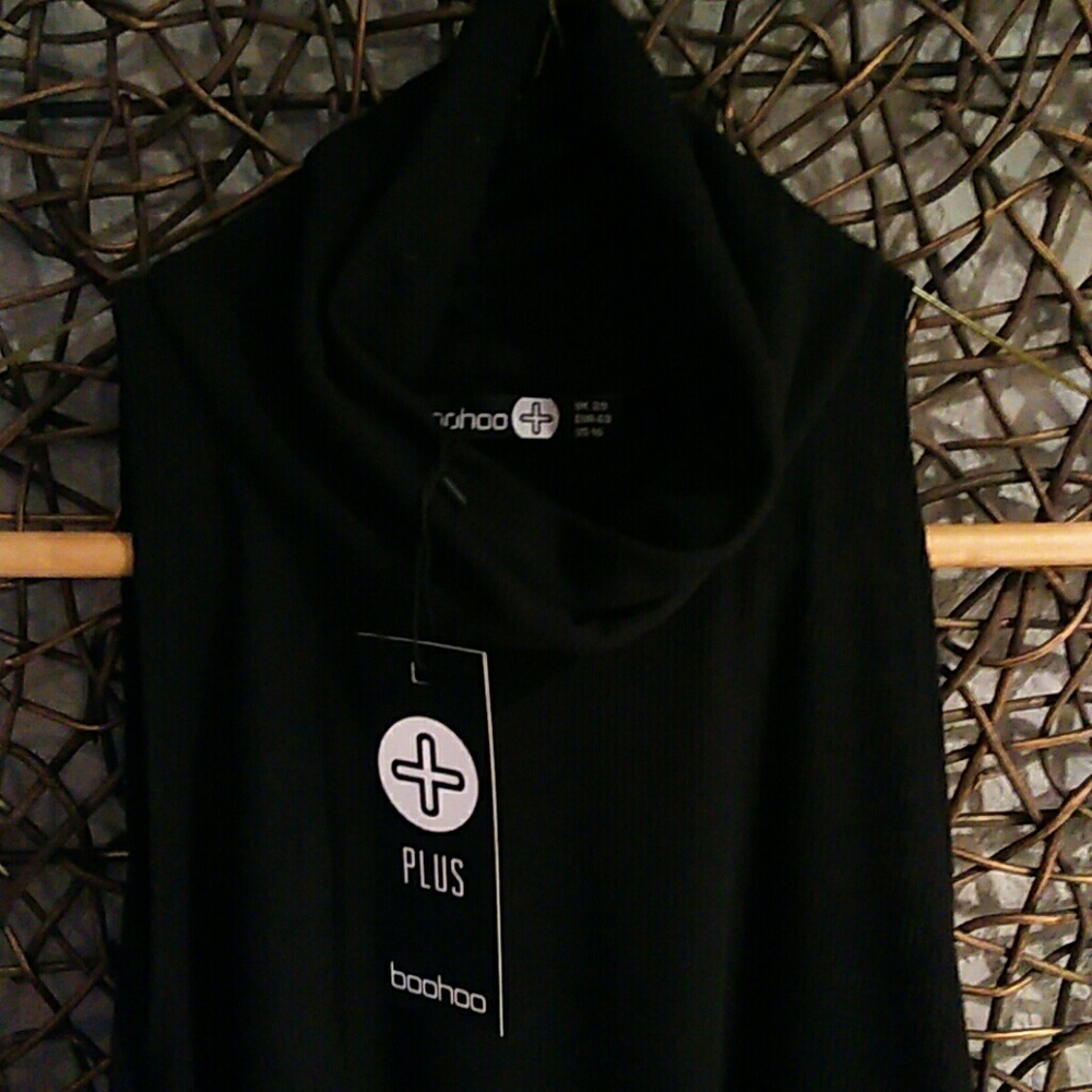 Turtle neck body suit - Picture 3 of 3
