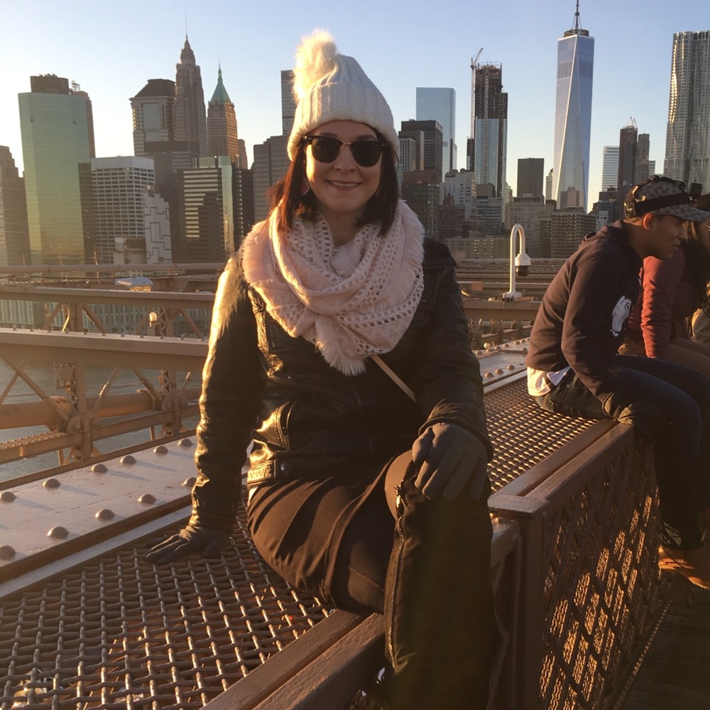 Meet your Posher, Elizabeth