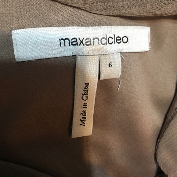 Dress - Picture 4 of 4