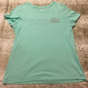 COMFY Vineyard Vines shirt