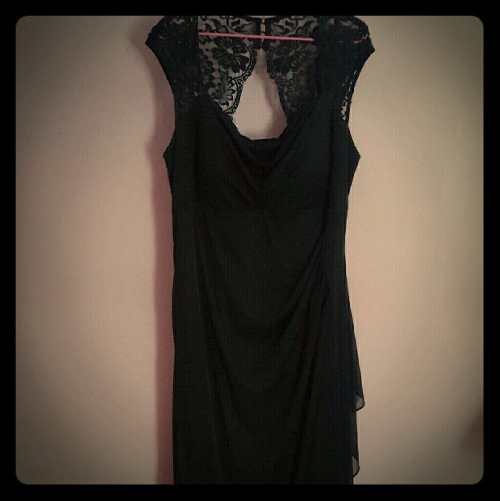 Davids Bridal Formal Dress size 16