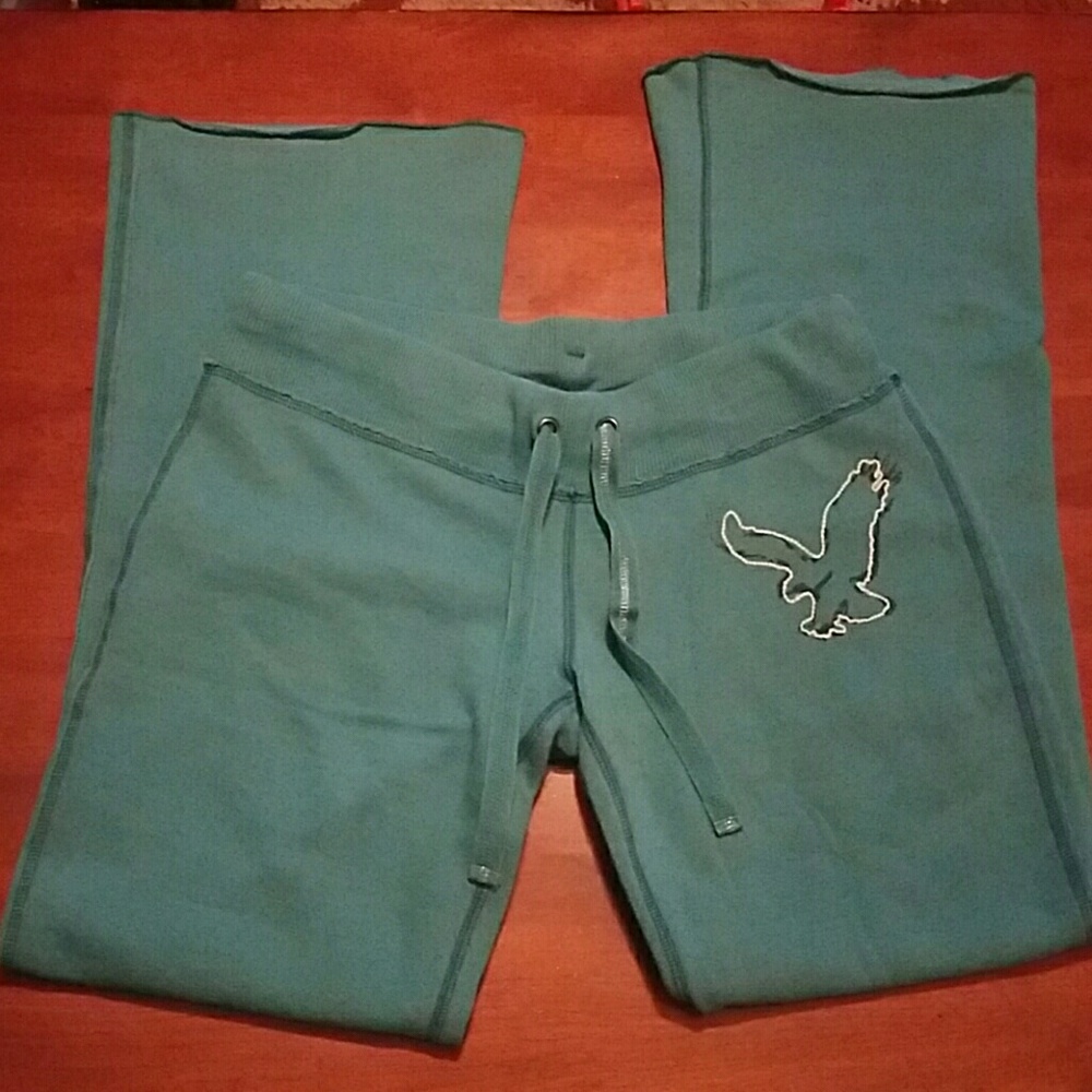 American Eagle sweats