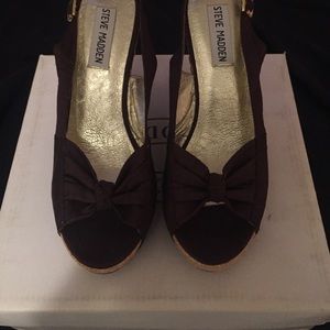 Wedge sandals