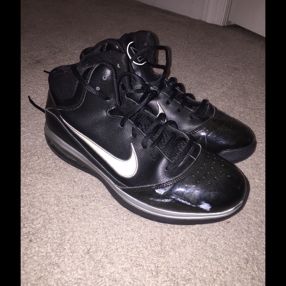 Nike elite basketball shoes