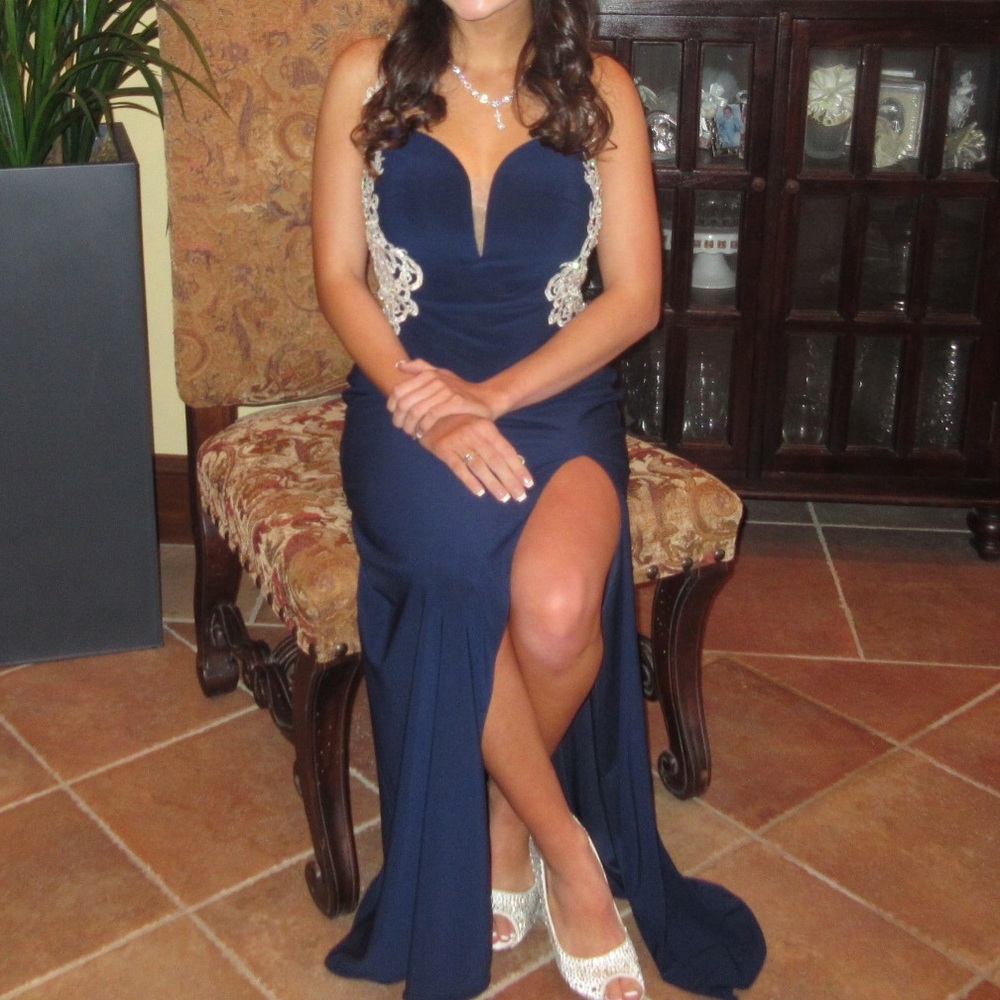 La Femme Navy Formal/Prom Dress