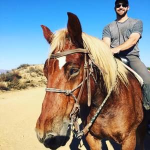 Meet your Posher, Robert