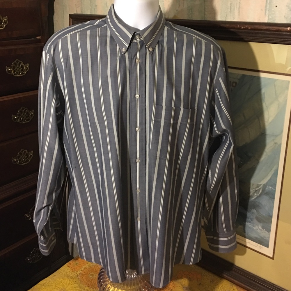 Yves Saint Laurent Buttons Down Shirt Size 16 1/2