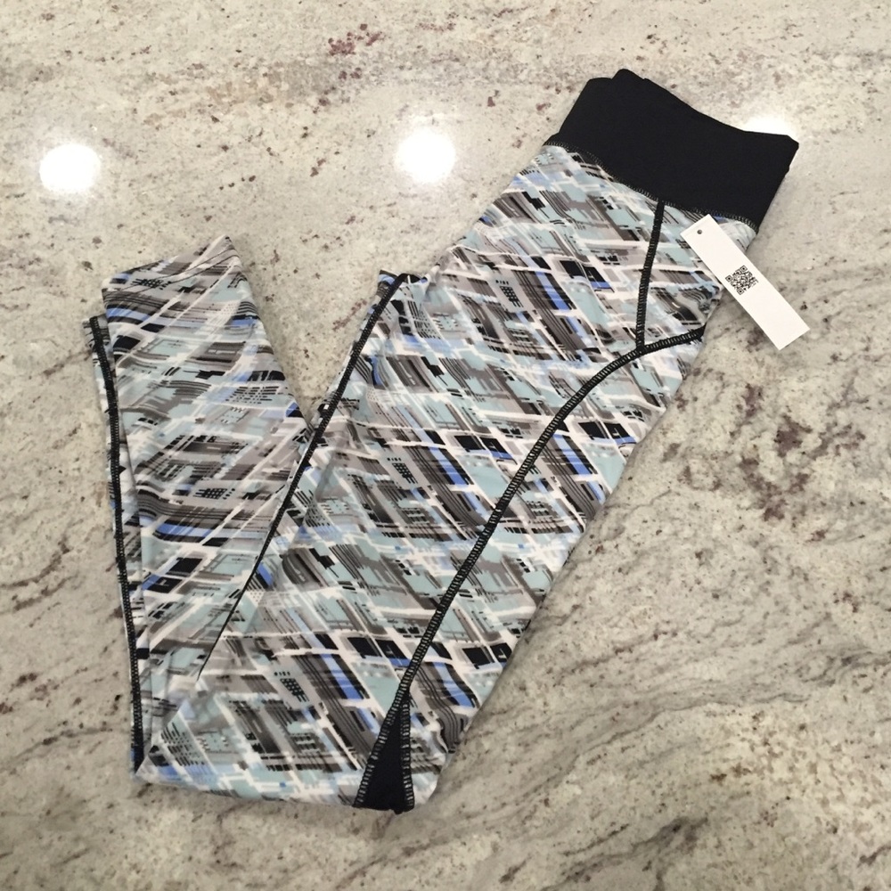 High Waist Yoga/Active Pants - Picture 2 of 4