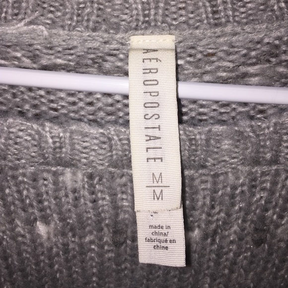 Grey, white, & blue sweater - Picture 3 of 3