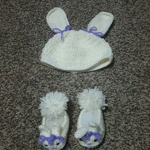 ❤ SOLD ❤ Baby bunny hat with shoes