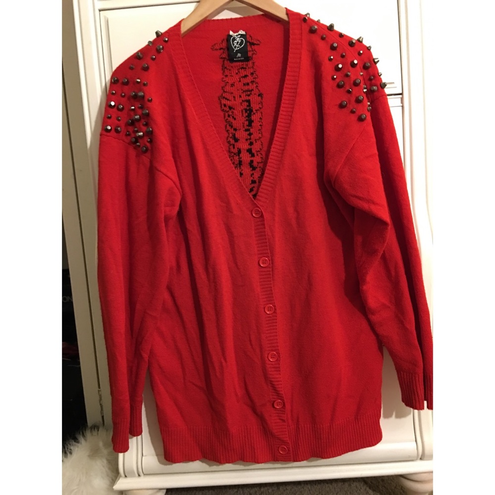 ❤ON HOLD ❤ Red cardigan with spine design!