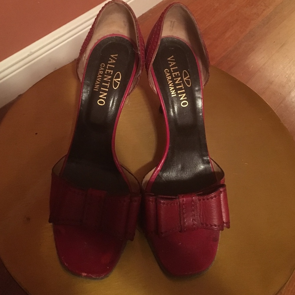 Valentino Red bow pumps