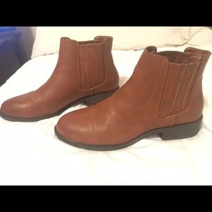 Chelsea Boots